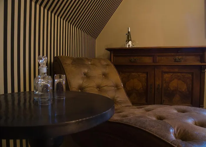 Henriette Apartman *